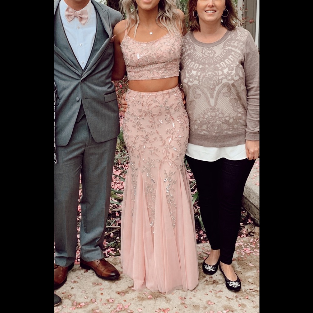 Sherri Hill Prom dress 52808 (pink)⭐️ - Picture 2 of 6